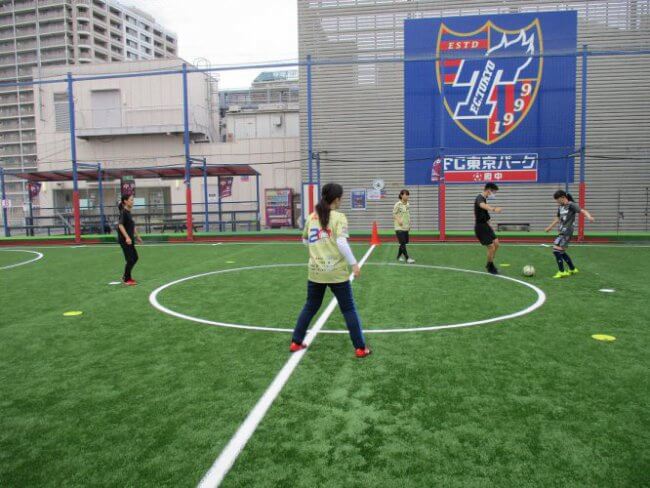 今週末は『女性のためのフットサル教室』の画像