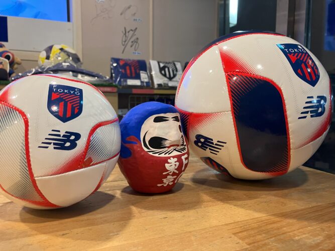 FC東京グッズ勢ぞろい！🔵🔴の画像